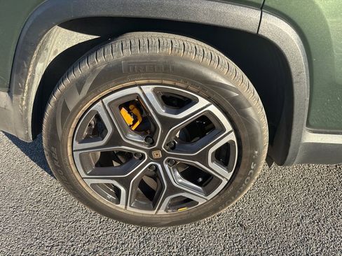 Used 2023 Rivian R1S Adventure image 74