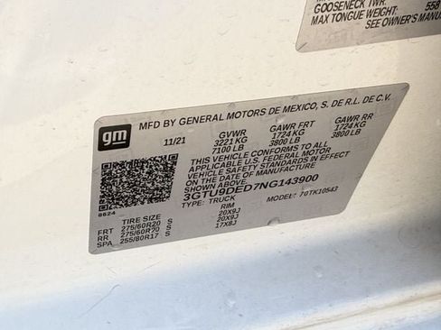 Used 2022 GMC Sierra 1500 SLT AWD/4WD image 27