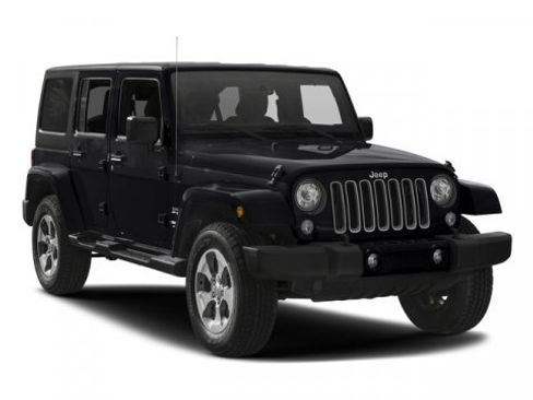 Used 2017 Jeep Wrangler Unlimited Sahara w/ Connectivity Group image 9
