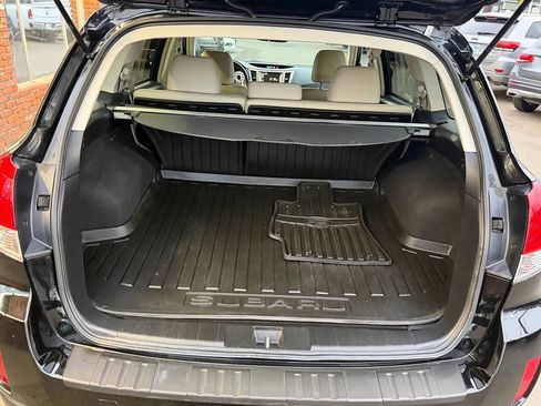 Used 2013 Subaru Outback 2.5i Limited image 14