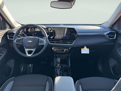 New 2026 Chevrolet TrailBlazer LT w/ Convenience Package image 13