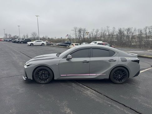 Used 2022 Lexus IS 500 image 6