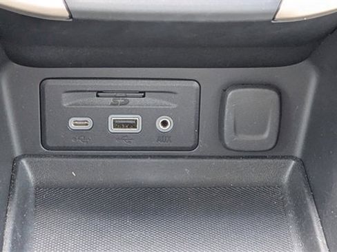 Used 2024 GMC Terrain Denali image 27