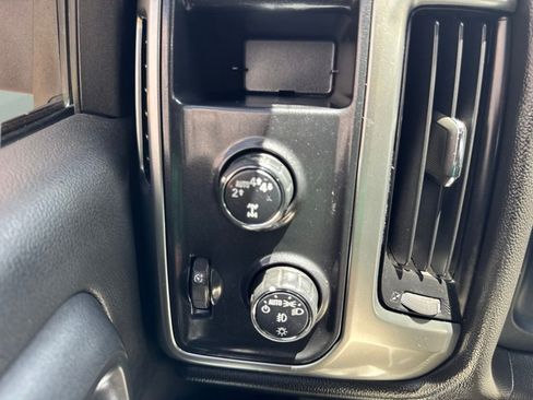 Used 2017 Chevrolet Silverado 1500 LT w/ All Star Edition AWD/4WD image 18