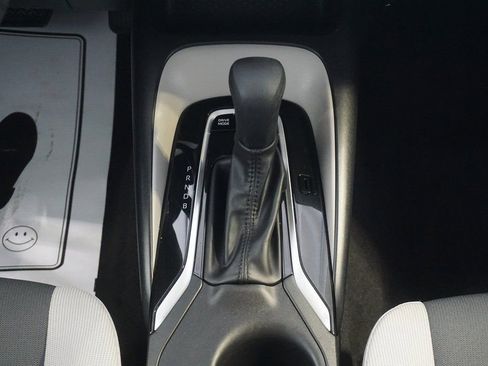 Certified 2024 Toyota Corolla LE image 29