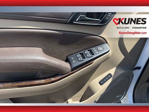 Used 2019 Chevrolet Suburban LT AWD/4WD image 21