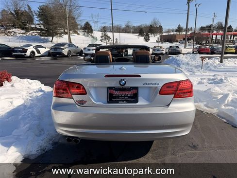 Used 2013 BMW 328i Convertible image 6