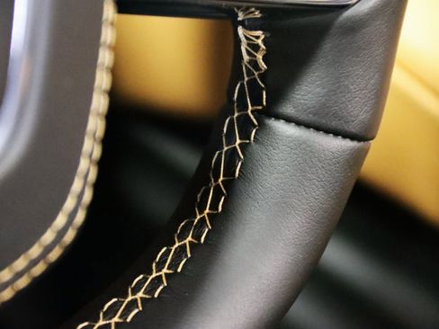 Used 2024 Chevrolet Corvette Stingray Premium Conv w/ Stealth Interior Trim Package image 24