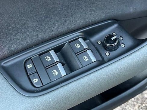 Used 2019 Audi Q8 Prestige AWD/4WD image 14
