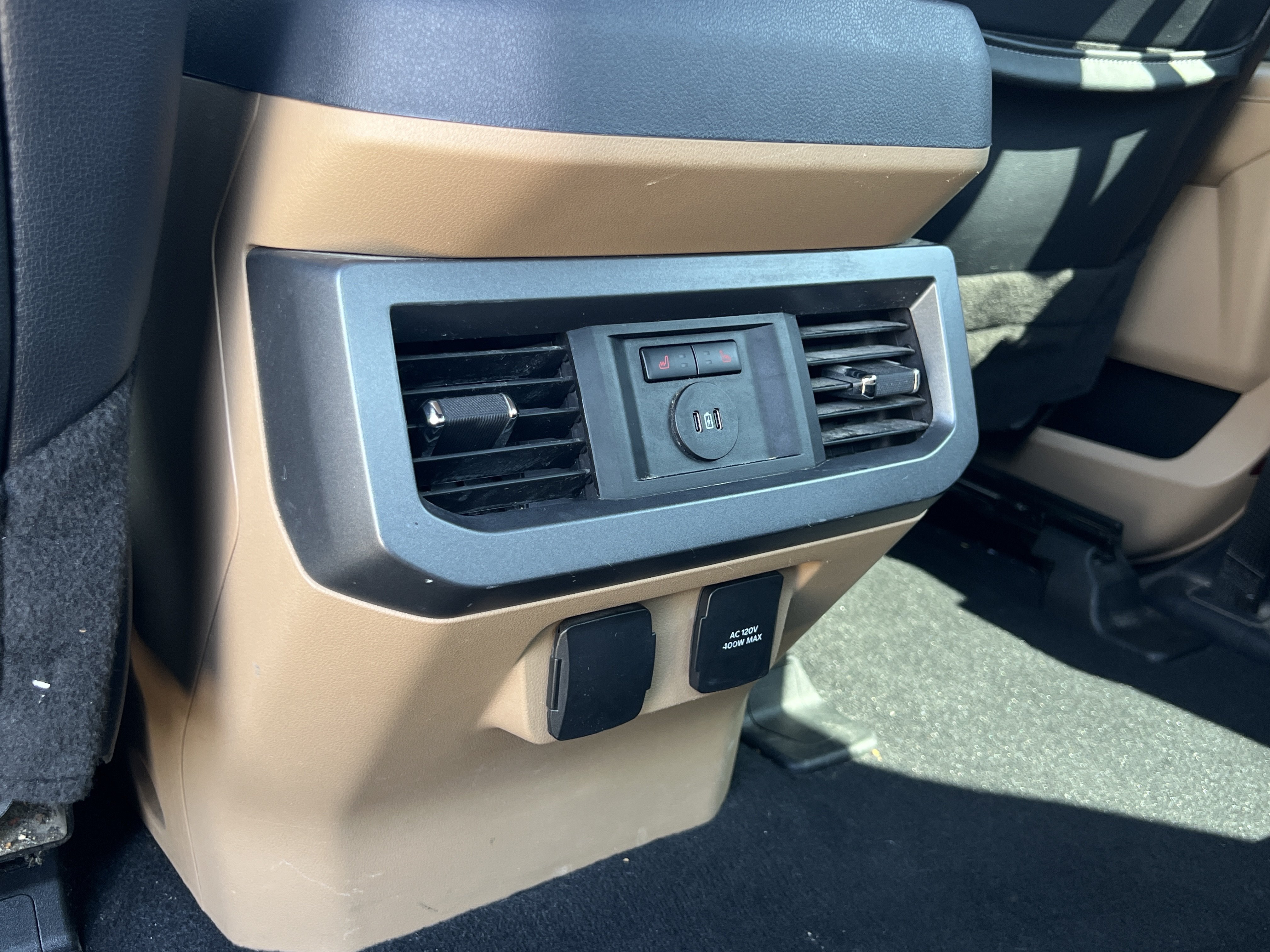 Used 2023 Ford F250 Lariat w/ Lariat Ultimate Package AWD/4WD image 21