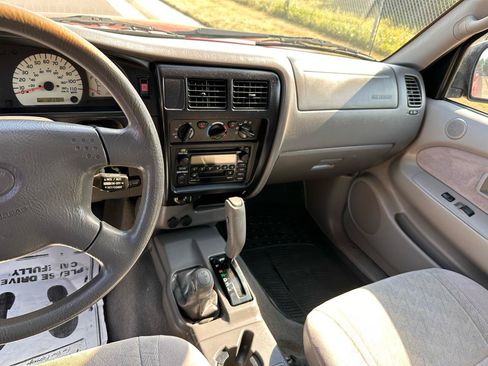 Used 2004 Toyota Tacoma 4x4 Double Cab image 13