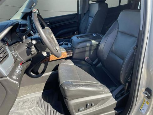 Used 2017 Chevrolet Tahoe Premier image 16
