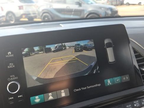 Used 2025 Honda Odyssey Elite image 24