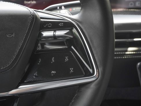 Used 2026 Cadillac Escalade V w/ LPO, ONYX Package image 22