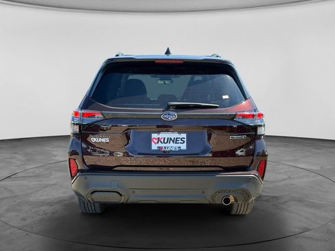 Used 2026 Subaru Forester Touring AWD/4WD image 9