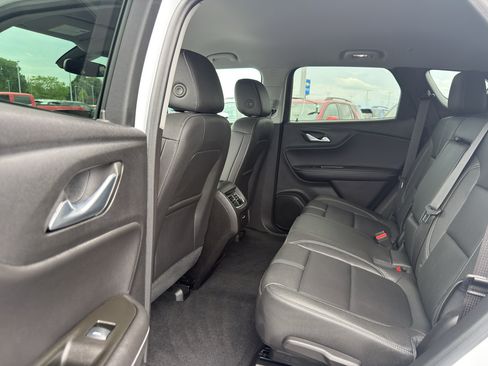 Certified 2024 Chevrolet Blazer LT w/ LPO, Floor Liner Package AWD/4WD image 29