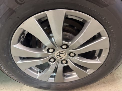 Used 2015 Honda Odyssey EX-L image 35