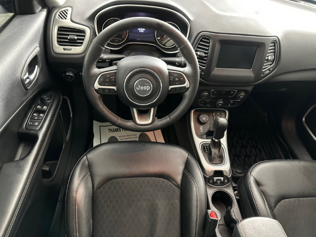 Used 2017 Jeep Compass Latitude w/ Popular Equipment Group AWD/4WD image 7