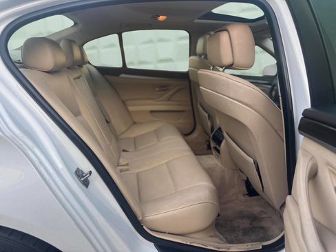 Used 2011 BMW 528i Sedan image 19