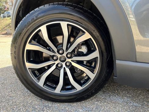 Used 2020 Ford Explorer ST w/ Premium Technology Package image 51