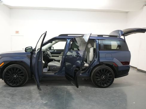 Used 2025 Hyundai Santa Fe Calligraphy image 37