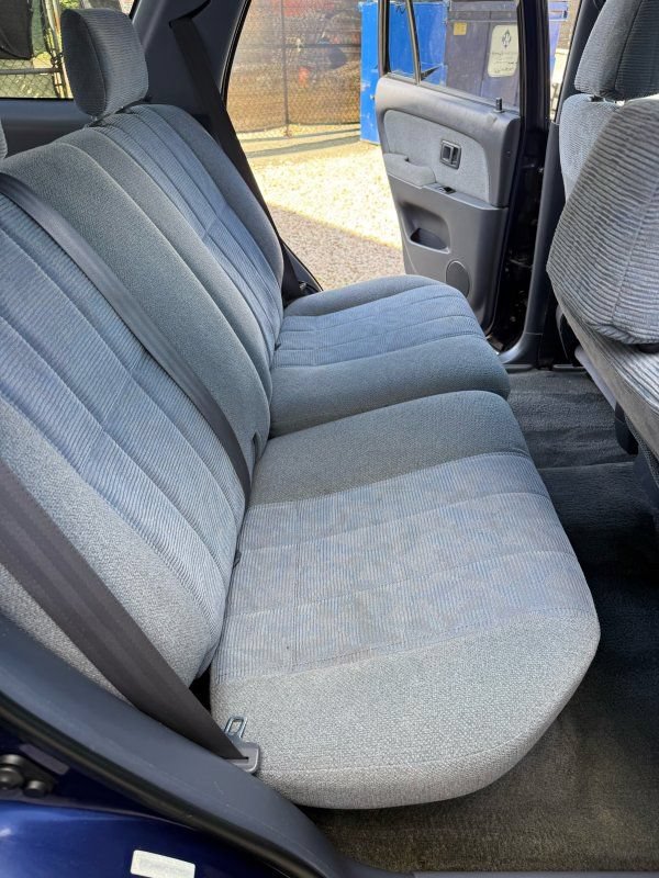 Used 1999 Toyota 4Runner SR5 AWD/4WD image 16