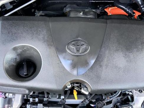 Certified 2026 Toyota RAV4 XSE w/ Weather Package AWD/4WD image 32