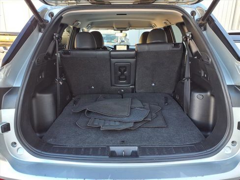 Used 2024 Mitsubishi Outlander SE image 14