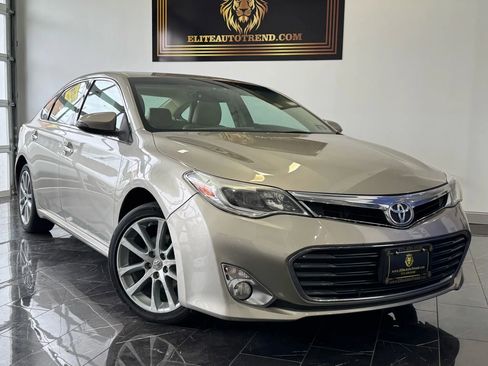 Used 2015 Toyota Avalon XLE Touring image 1