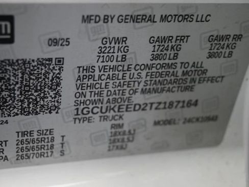 Used 2026 Chevrolet Silverado 1500 RST AWD/4WD image 37