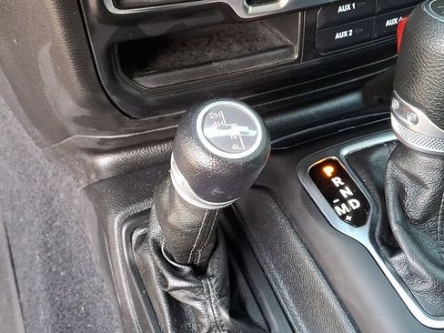 Used 2021 Jeep Gladiator Sport AWD/4WD image 25