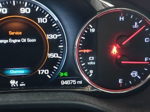 Used 2017 GMC Acadia Denali w/ Technology Package AWD/4WD image 13