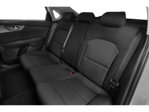 Certified 2021 Kia Forte LXS FWD image 13