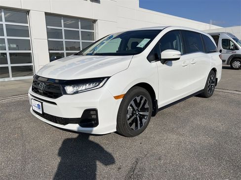 New 2026 Honda Odyssey EX-L image 9