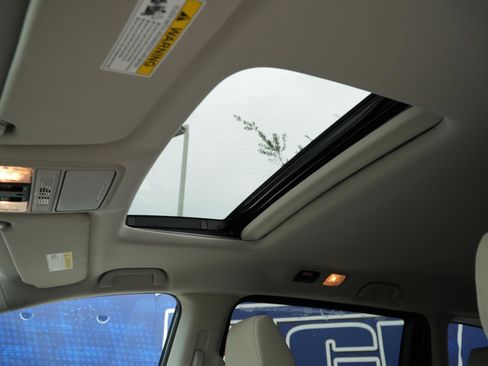 New 2026 Honda Odyssey EX-L image 16