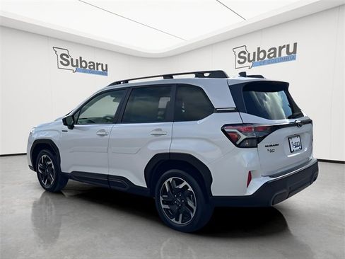 New 2025 Subaru Forester Limited image 5