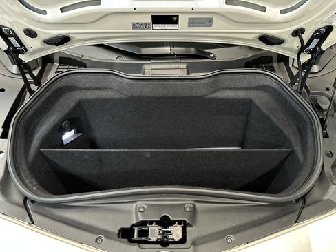 Used 2017 Lamborghini Aventador S image 32