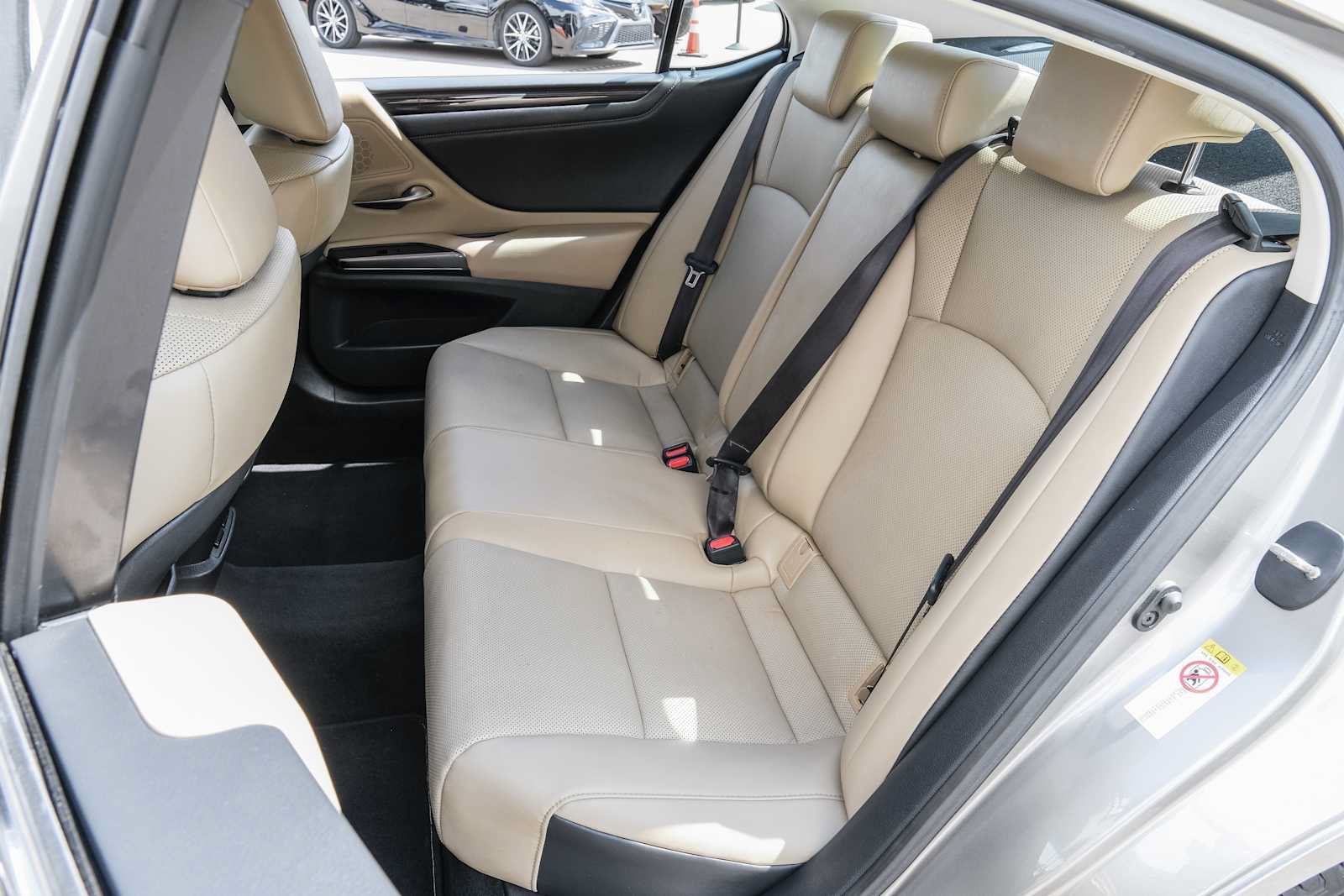 Used 2019 Lexus ES 350 w/ Premium Package FWD image 28
