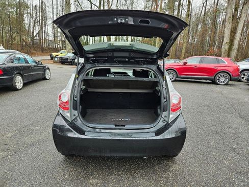 Used 2014 Toyota Prius C Two image 7