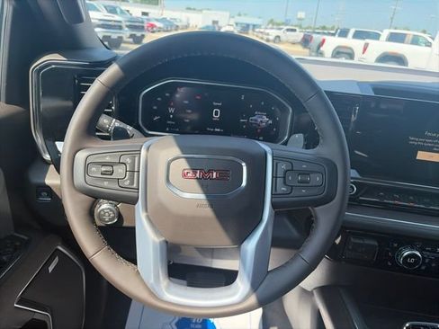 New 2026 GMC Sierra 1500 SLT w/ SLT Premium Plus Package AWD/4WD image 15