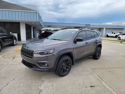 Used 2022 Jeep Cherokee Latitude w/ Trailer Tow Group