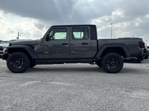 New 2026 Jeep Gladiator Sport AWD/4WD image 8