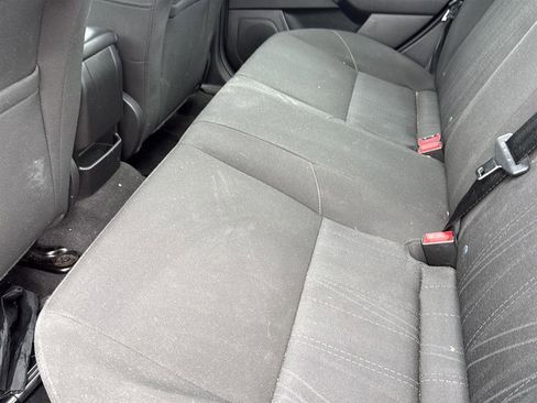 Used 2015 Ford Focus SE image 9