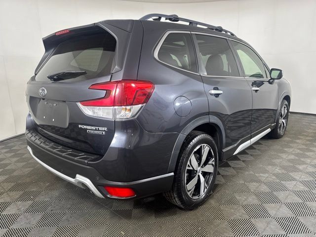 Used 2019 Subaru Forester Touring AWD/4WD image 3