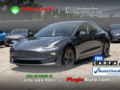Used 2023 Tesla Model 3 Standard Range RWD image 1