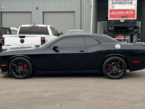 Used 2021 Dodge Challenger GT w/ Performance Handling Group RWD image 7