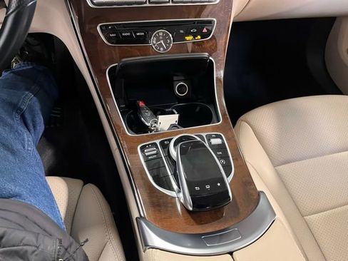 Used 2015 Mercedes-Benz C 300 4MATIC Sedan image 28