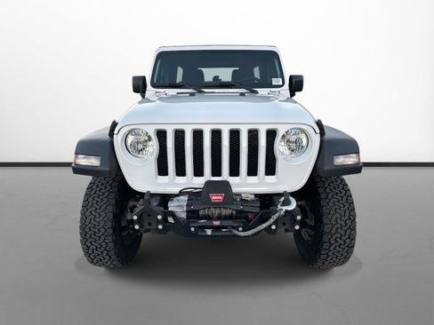 Used 2023 Jeep Wrangler Sport image 8