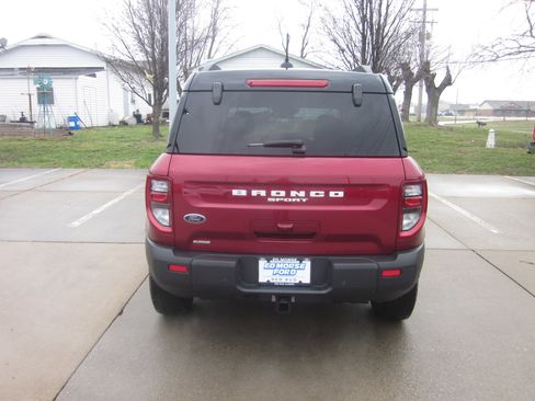 Used 2025 Ford Bronco Sport Badlands image 5