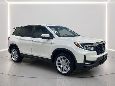 Used 2025 Honda Passport EX-L image 8